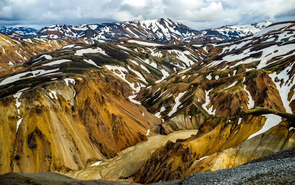 landmannalaugar islandia interior